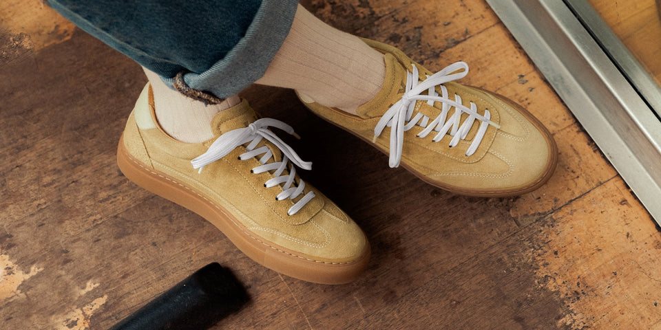 TRAINERS & SNEAKERS