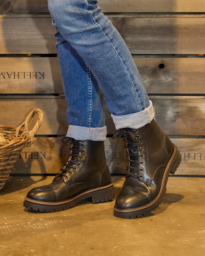 DINCKLEY / BLACK