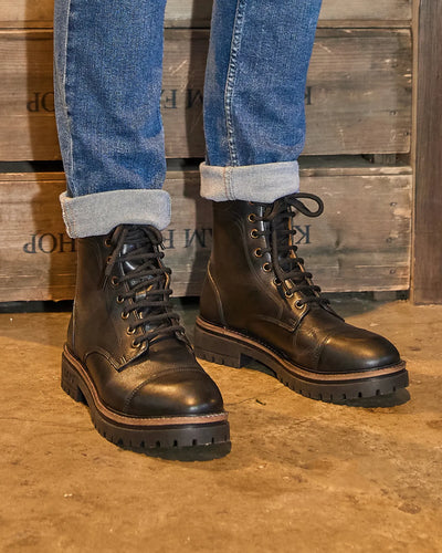 DINCKLEY / BLACK