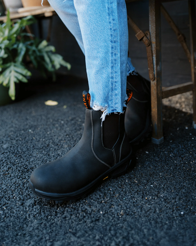 EDGWORTH / MATT BLACK