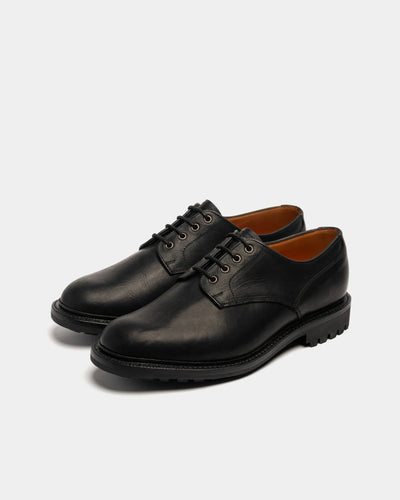 HALE // BLACK