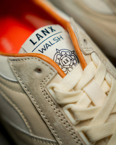 HALLIWELL / WHITE
