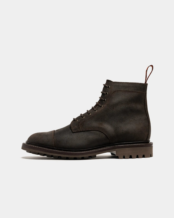 HASLINGDEN // WALNUT