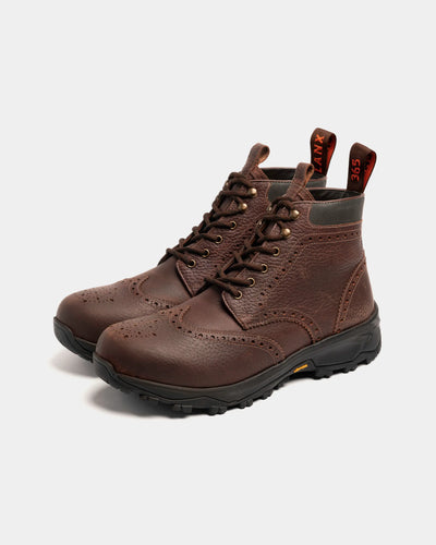 PENDLE // REDBRICK & BLACK