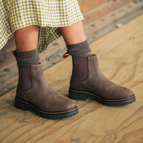 REED / BROWN-Women’s Chelsea | LANX Proper Men's Shoes