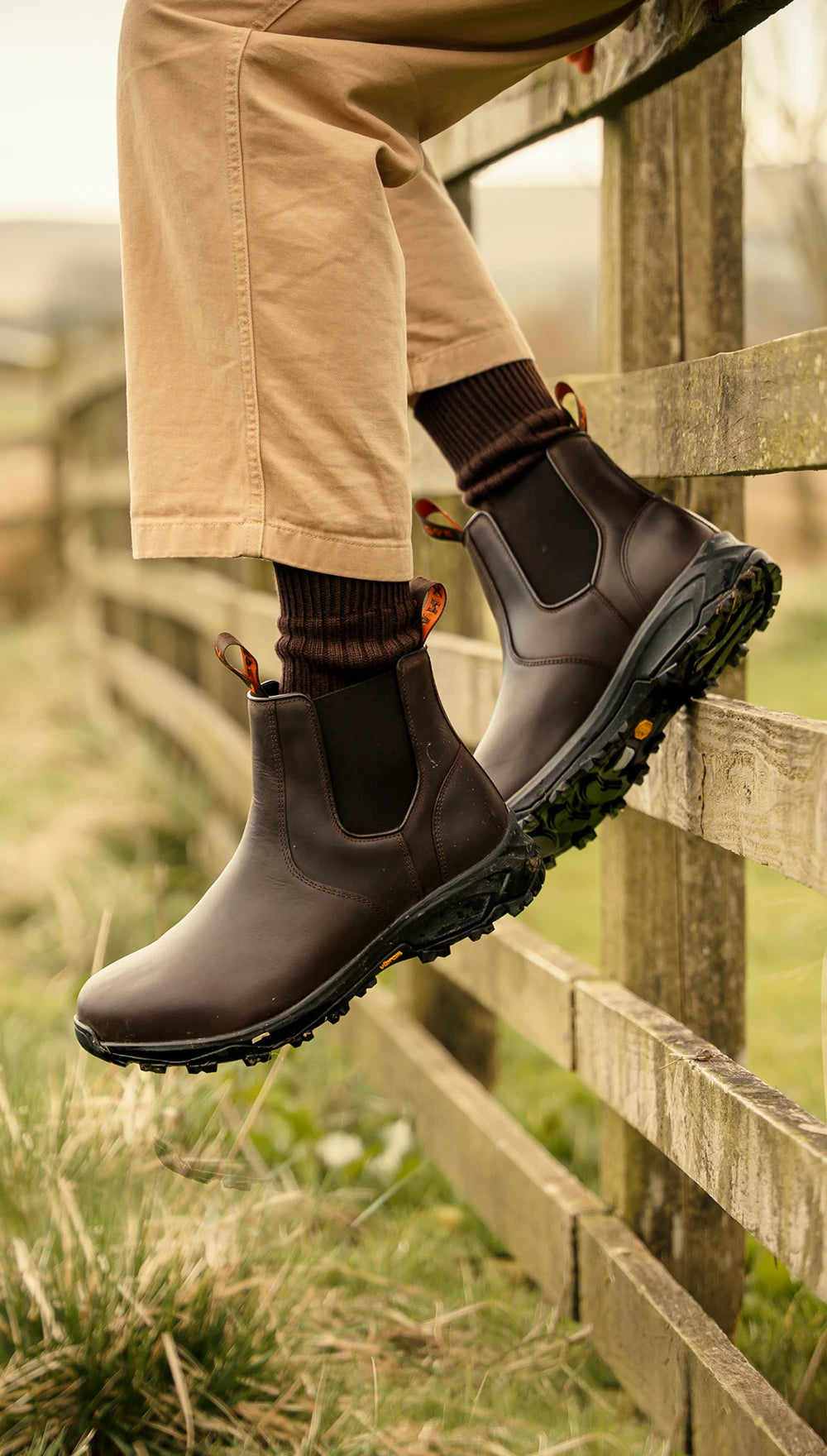 RIBCHESTER BROWN DISTRESSED
