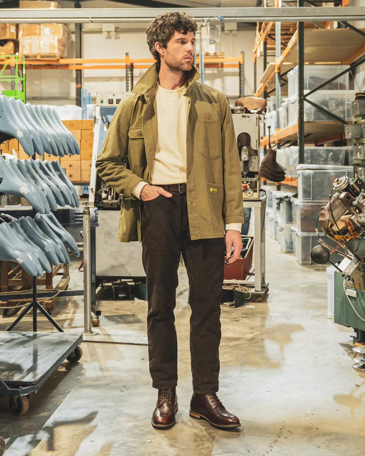 TASKER // COGNAC GRAINED