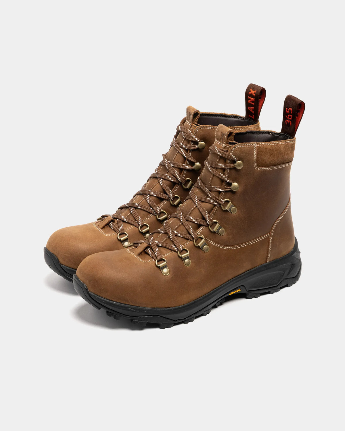 TWISTON // ACACIA DISTRESSED